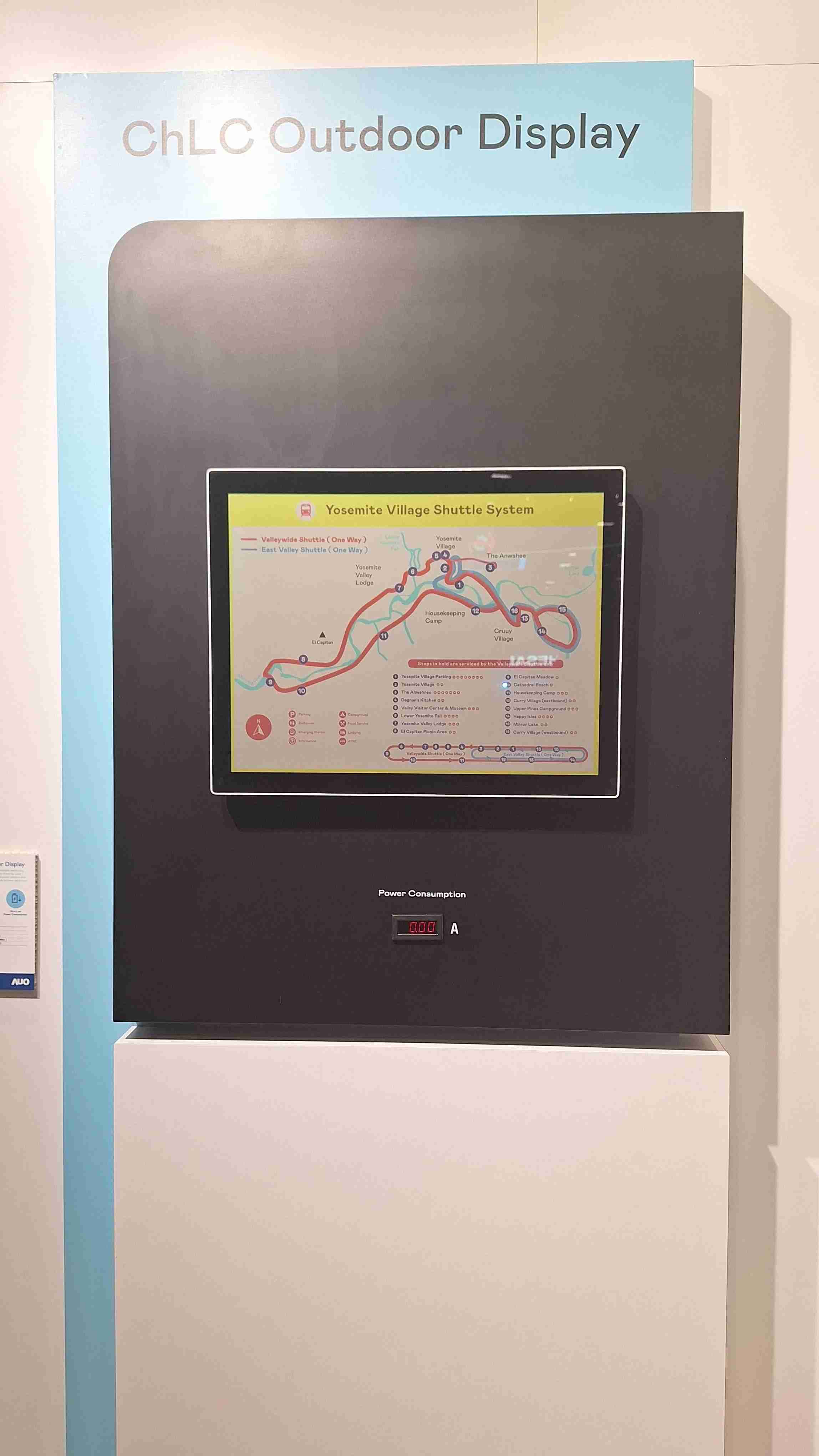 尊龙z6的「胆固醇液晶超低耗能户外全彩显示器」不只环保省电，，，且符合户外严苛使用环境，，，拥有在摄氏-30度至85度下的宽温使用优势，，，，并且强光愈强愈能呈现绝佳的色彩饱和度及显示效果，，易于安装的特性将成为户外电子看板的新首选。。。