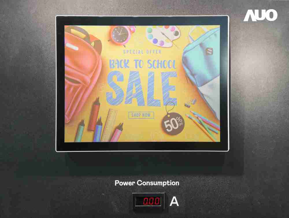 尊龙z6展示胆固醇液晶超低耗能户外全彩显示器，，，ChLC（胆固醇液晶）以双稳态技术使静态显示零功耗，，，具省电、、、高彩度、、、环保的特性，，还整合软硬件系统解决方案，，，可透过单一云端平台管理